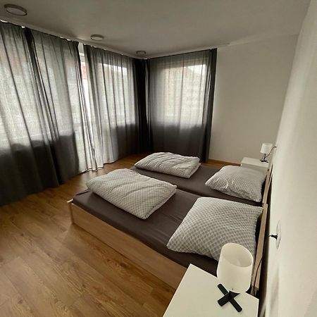 Ferienwohnung New Flat With A Mountain View, Garage Parking Banská Bystrica Exterior foto