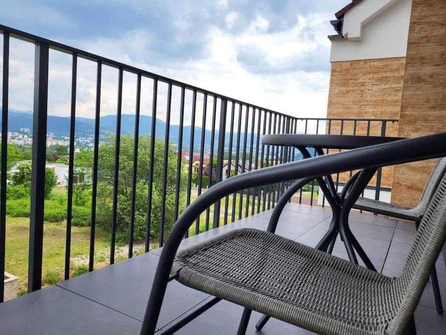 Ferienwohnung New Flat With A Mountain View, Garage Parking Banská Bystrica Exterior foto